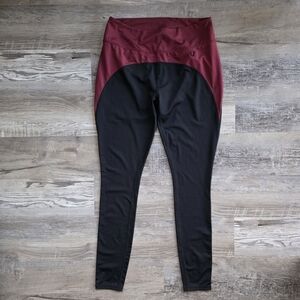 True Religion Burgundy and Black Leggings Size Large